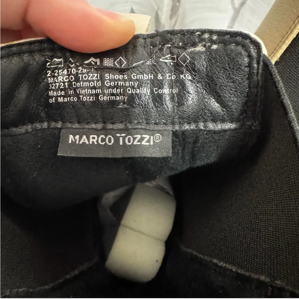 Marco Tozzi Chunky Platform Lug Sole Chelsea Boots EU40 Sz9 Y2K Moto Cream/Black